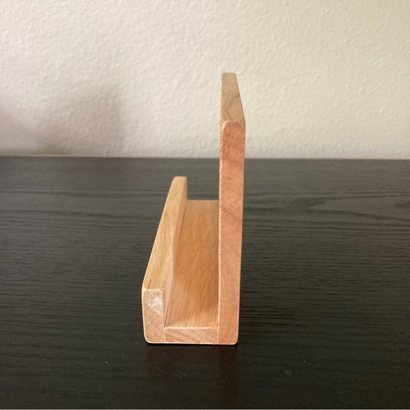 Dean Crouser. DEMDACO. Essential Oil Diffuser. Hummingbird. Flower. Watercolor - Picture 10 of 14